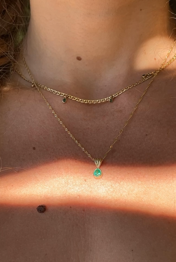 La Pera Emerald Necklace